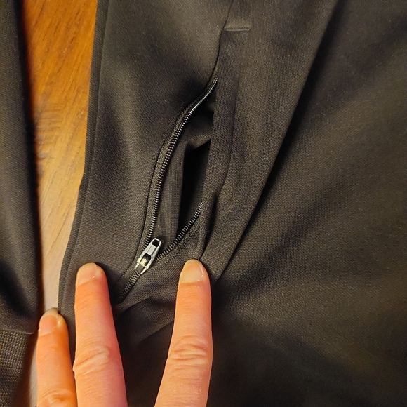 Adidas Juventus track jacket - Picture 5 of 9